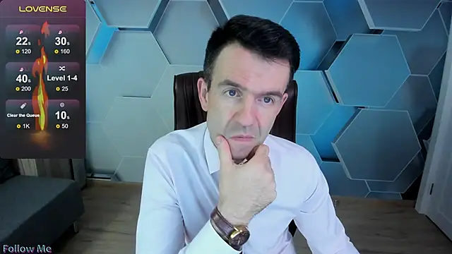 SteveTiger online show from November 30, 3:32 am