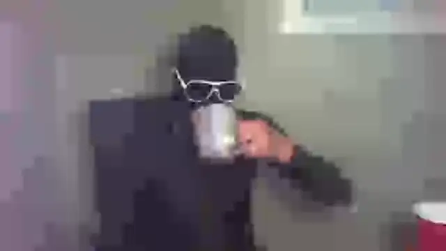 hugegock online show from March 26, 1:38 pm