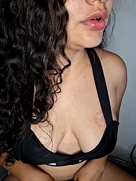 blerstefan1 online show from February 22, 11:13 am