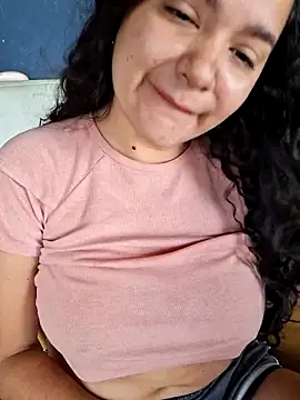 blerstefan1 online show from September 17, 12:40 pm