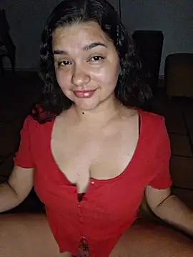 blerstefan1 online show from November 7, 4:34 am