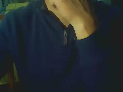 Snapshot of Latinjim29 chatting on January 12, 3:12 am Latinjim29 online show from January 12, 3:12 am