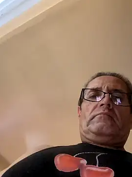 bobby69cock online show from October 1, 10:05 pm