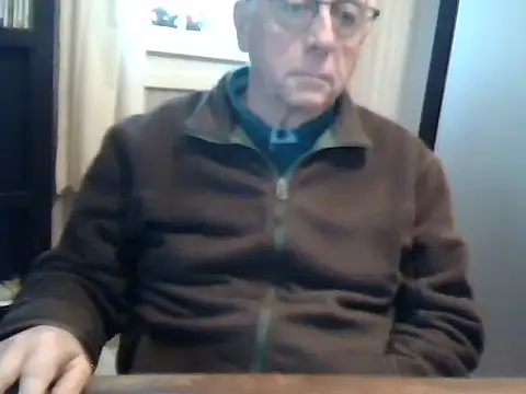 johnjohn622662 online show from November 21, 4:05 pm