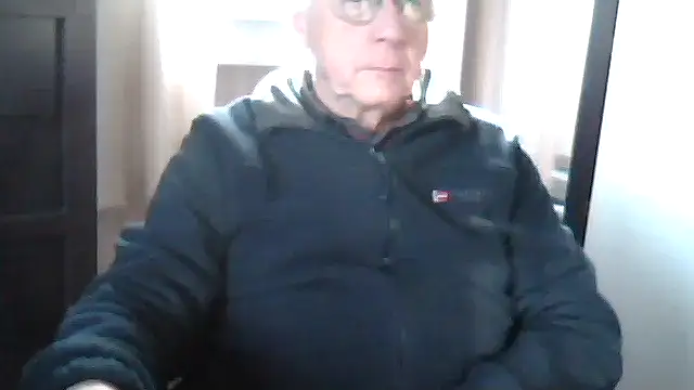 johnjohn622662 online show from February 8, 2:20 pm