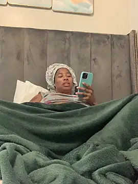 CurvyDesire1 online show from March 16, 5:14 am