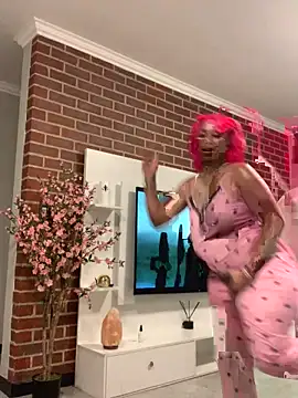 Snapshot of CurvyDesire1 chatting on March 11, 7:53 pm CurvyDesire1 online show from March 11, 7:53 pm