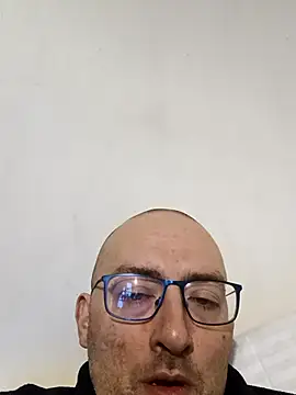 yourfriendtext online show from January 13, 2:44 pm