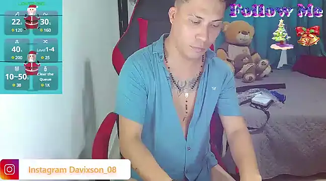 boyhot23x online show from December 29, 10:47 pm