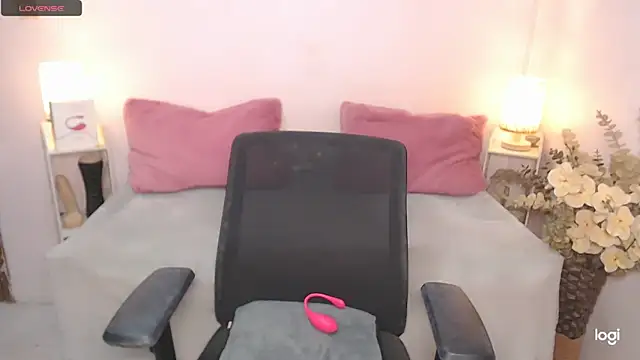 AmazingDREAMGirl online show from December 16, 1:22 pm