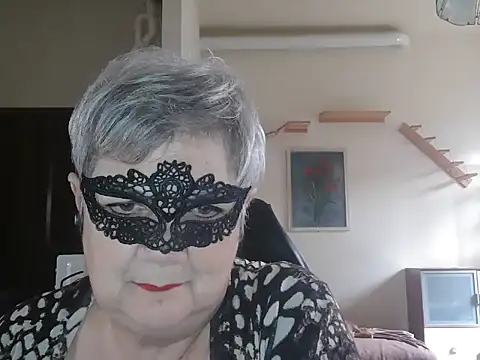 simona60 online show from April 14, 1:17 pm