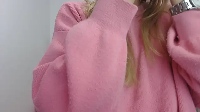 erykajoy online show from February 16, 5:59 am