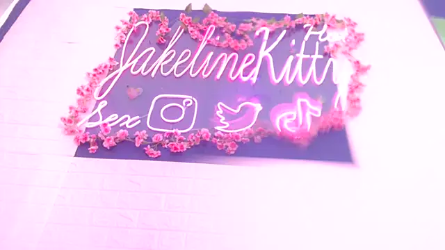 Snapshot of JakelineKitty chatting on January 25, 9:57 pm JakelineKitty online show from January 25, 9:57 pm
