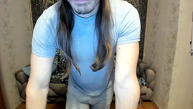 Marrymepls online show from March 1, 7:59 pm