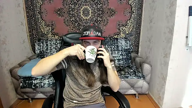 Marrymepls online show from March 11, 2:51 pm