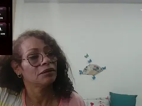 Snapshot of BustyMilf_ chatting on January 22, 3:51 pm BustyMilf online show from January 22, 3:51 pm