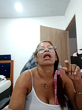 Snapshot of BustyMilf_ chatting on October 2, 12:45 pm BustyMilf online show from October 2, 12:45 pm