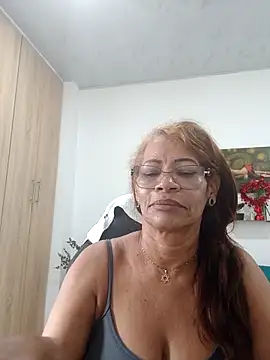BustyMilf  online show from March 14, 1:16 pm