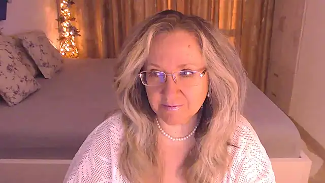 Raisshy online show from January 10, 2:08 pm