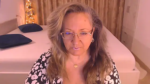 Raisshy online show from February 16, 6:09 am