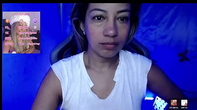 ninatiny online show from March 14, 9:26 am