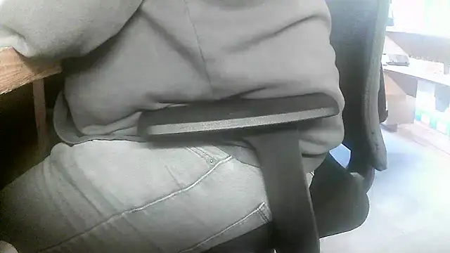 Snapshot of Cygnus58topchef chatting on February 19, 7:37 am Cygnus58topchef online show from February 19, 7:37 am