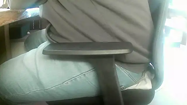Snapshot of Cygnus58topchef chatting on May 13, 7:28 am Cygnus58topchef online show from May 13, 7:28 am