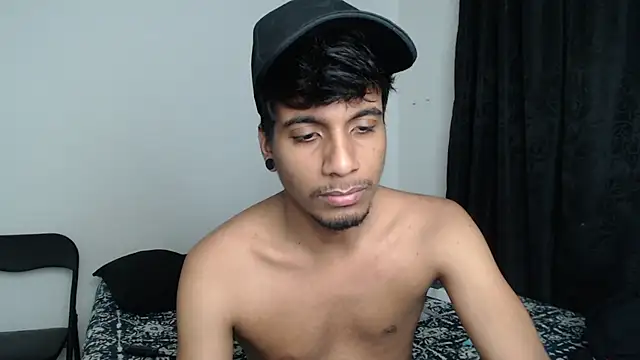 Snapshot of stevenosori chatting on October 31, 4:13 am stevenosori online show from October 31, 4:13 am