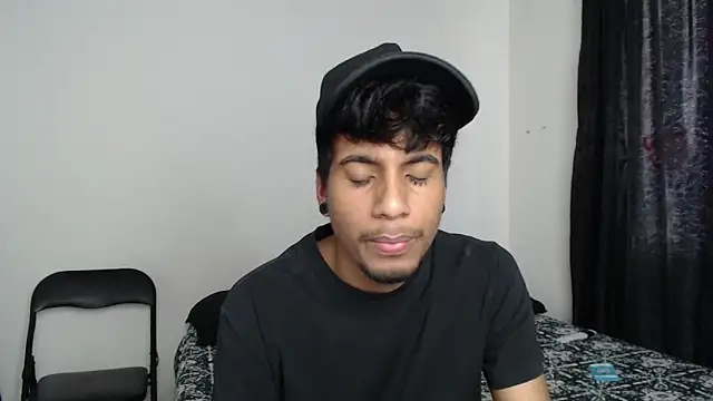 Snapshot of stevenosori chatting on November 2, 2:19 pm stevenosori online show from November 2, 2:19 pm