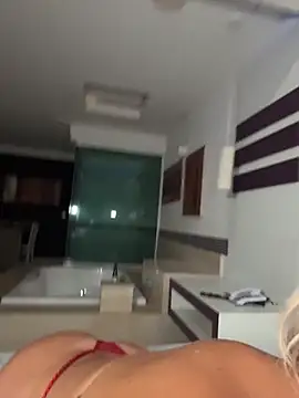 Snapshot of jasminesummer chatting on February 20, 2:39 pm jasminesummer online show from February 20, 2:39 pm