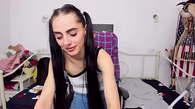 Snapshot of jessystarr chatting on February 24, 3:55 am jessystarr online show from February 24, 3:55 am