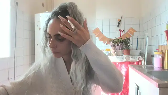 Snapshot of jessystarr chatting on September 13, 7:19 am jessystarr online show from September 13, 7:19 am