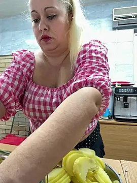 Snapshot of SabinaSweety chatting on January 21, 12:29 pm SabinaSweety online show from January 21, 12:29 pm