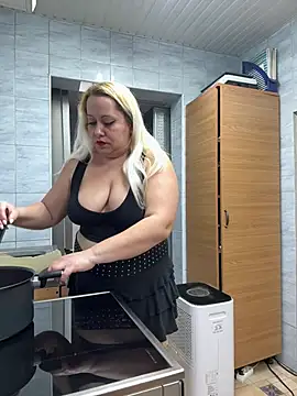 SabinaSweety online show from February 4, 10:43 am