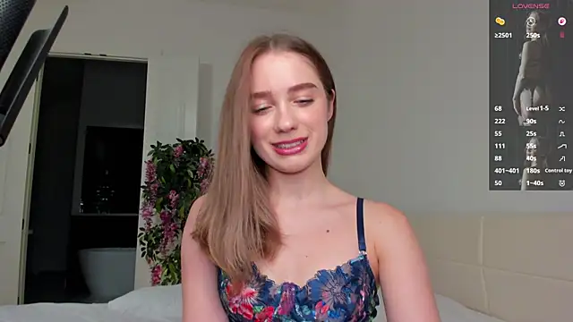 BabyEllen online show from September 15, 10:54 pm