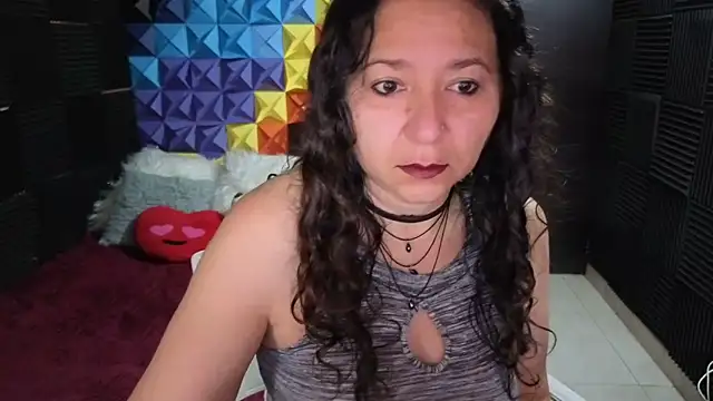 katifoxx online show from October 27, 3:38 pm