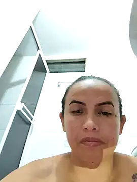 Snapshot of carolina_uribe chatting on December 29, 4:08 pm carolina uribe online show from December 29, 4:08 pm