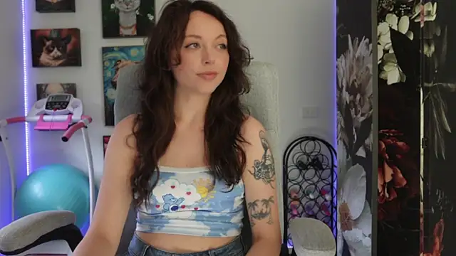 makiyahbelle online show from January 7, 5:33 am