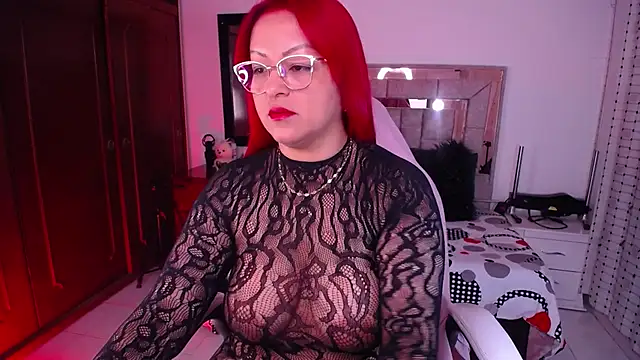 salomecastro  online show from November 4, 3:16 am