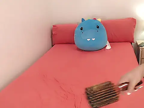 princessjessy online show from February 19, 5:47 am