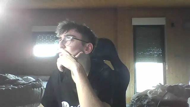 Troycm online show from December 5, 3:30 pm