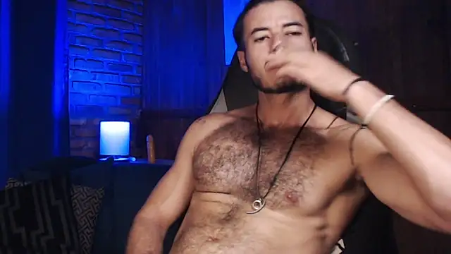 PedroMancini online show from February 7, 8:31 pm