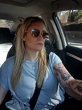 HollyTattoo online show from February 26, 7:49 pm