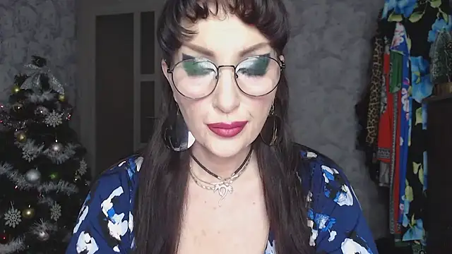 Aziza1 online show from January 14, 10:32 am