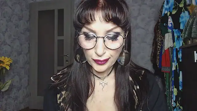 Aziza1 online show from March 7, 1:41 pm