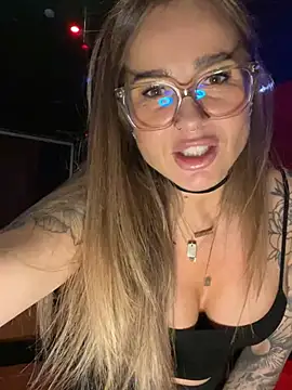 Etwas neugierig online show from January 14, 2:12 pm