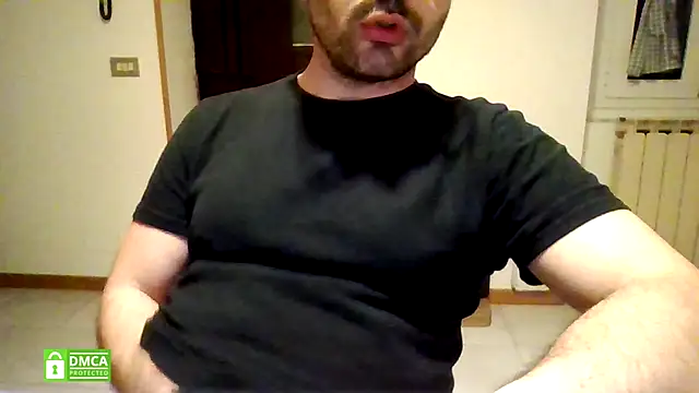 samenik online show from April 6, 8:54 pm