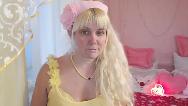 SunnySylvia online show from February 2, 2:24 pm