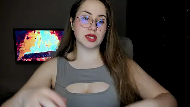 SeasonalSomeone online show from March 19, 10:42 pm