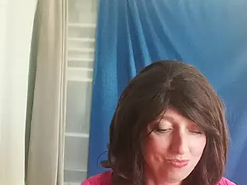 Snapshot of hotdestany chatting on January 30, 2:58 pm hotdestany online show from January 30, 2:58 pm